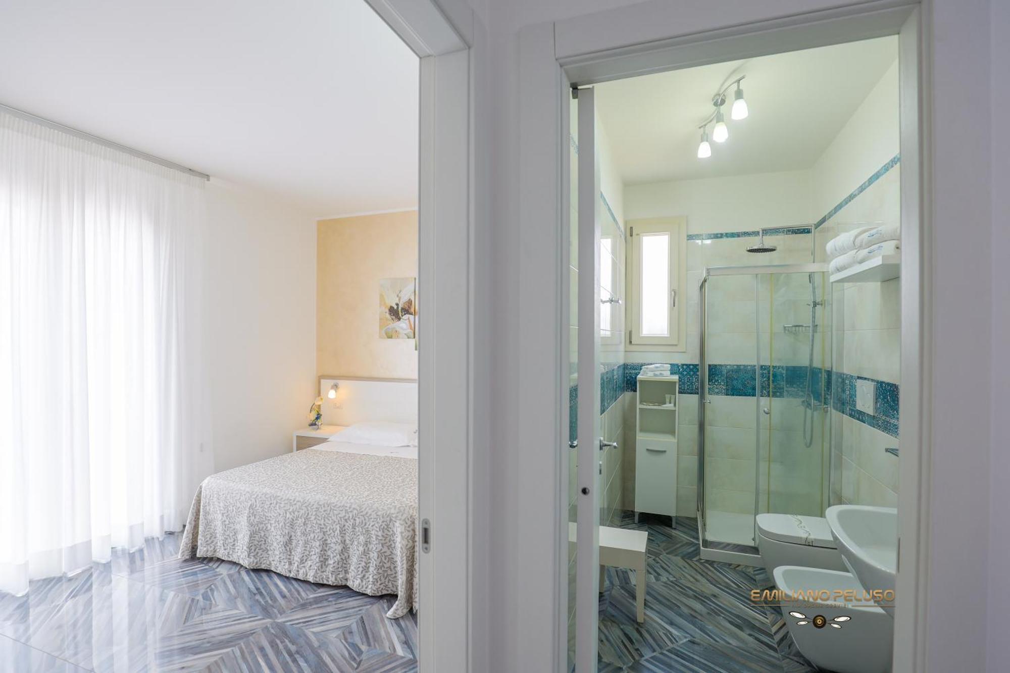 Casa Alfieri"Rooms And Apartments" Porto Cesareo Exterior photo